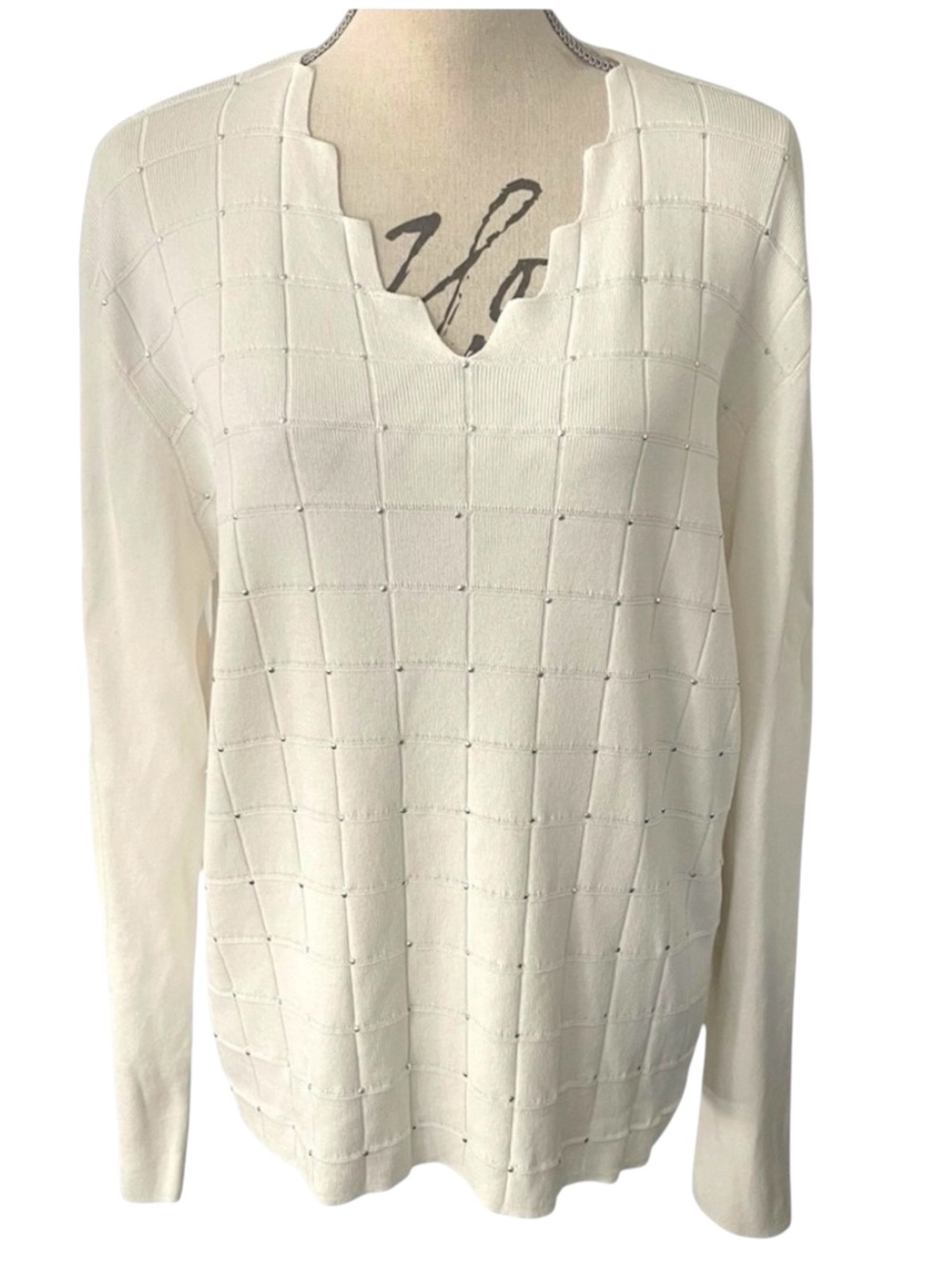 Jamie Sadock Off White Crystal Scallop Neck Sweater (XL)
